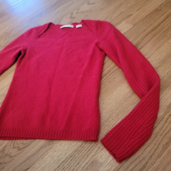100% Cashmere Boat Neck Pull Over Sweater - Picture 5 of 11